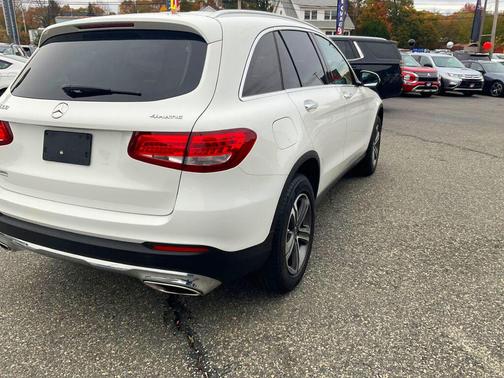 2018 Mercedes-Benz GLC 300 4MATIC