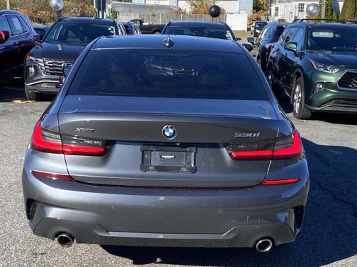 2020 BMW 330 i xDrive