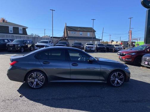 2020 BMW 330 i xDrive