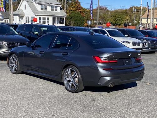 2020 BMW 330 i xDrive