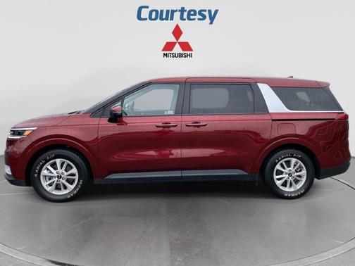 Flare Red 2024 Kia Carnival LX