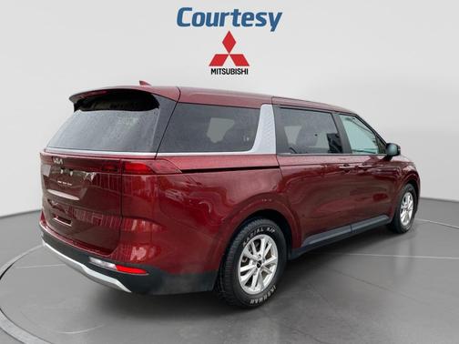 Flare Red 2024 Kia Carnival LX