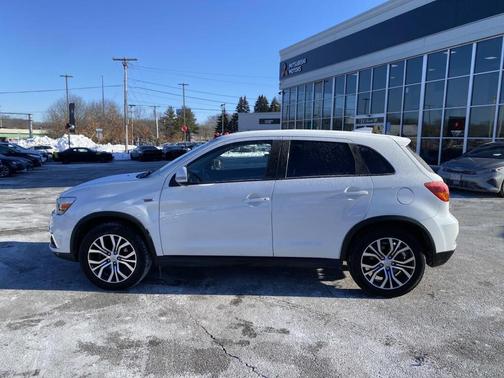2019 Mitsubishi Outlander Sport 2.0 ES