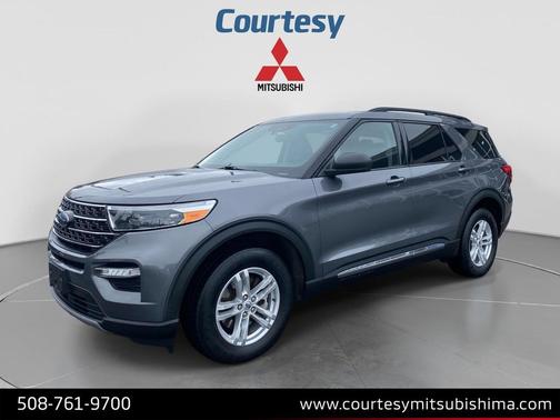 Carbonized Gray Metallic 2021 Ford Explorer XLT