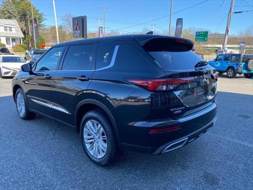 2022 Mitsubishi Outlander ES 2.5 S-AWC
