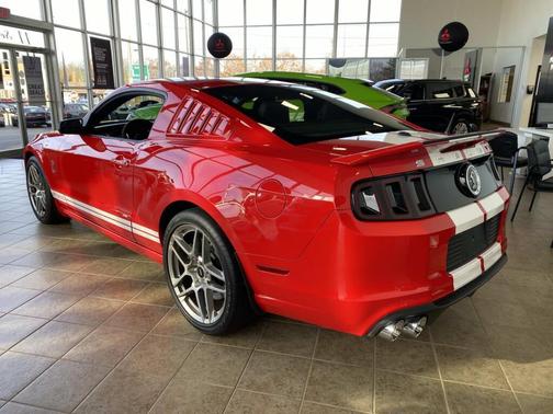 2014 Ford Shelby GT500 Base