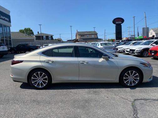2019 Lexus ES 350 Premium