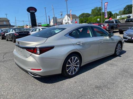 2019 Lexus ES 350 Premium