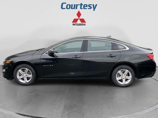 Mosaic Black Metallic 2023 Chevrolet Malibu 1LS