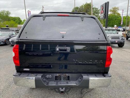 2016 Toyota Tundra SR5
