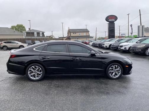2021 Hyundai SONATA SEL