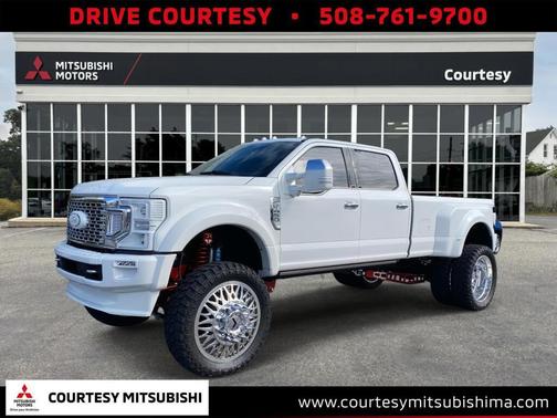 Star White Metallic Tri-Coat 2022 Ford F-450 Platinum