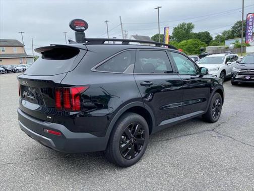 2023 Kia Sorento S
