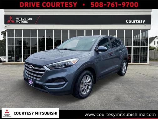 2017 Hyundai TUCSON SE