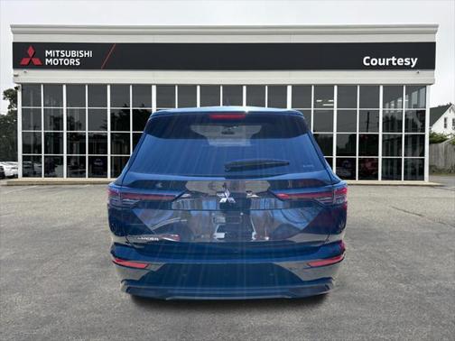 2025 Mitsubishi Outlander ES 2.5 S-AWC