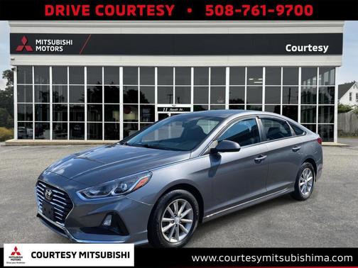 2018 Hyundai SONATA SE