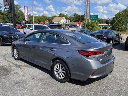 2018 Hyundai SONATA SE