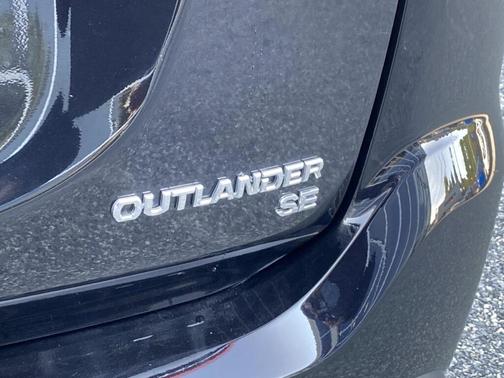 2017 Mitsubishi Outlander SE