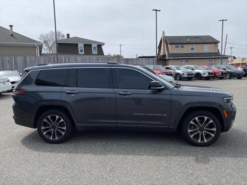 2021 Jeep Grand Cherokee L Overland