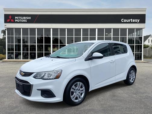 2017 Chevrolet Sonic LT