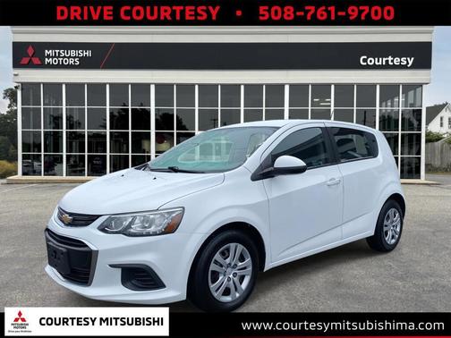 2017 Chevrolet Sonic LT