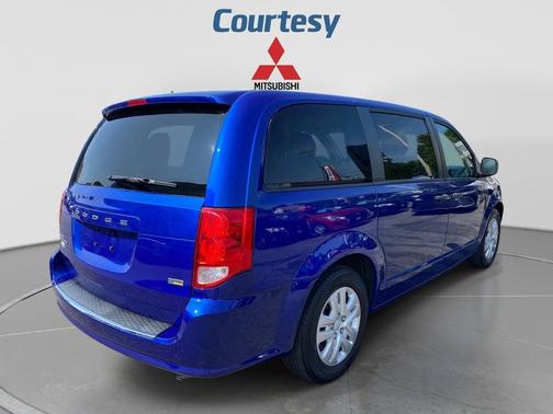 Indigo Blue Clearcoat 2019 Dodge Grand Caravan SE