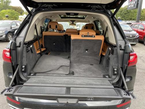 2019 BMW X7 xDrive50i