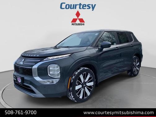 Gray 2026 Mitsubishi Outlander SE 2.5 S-AWC