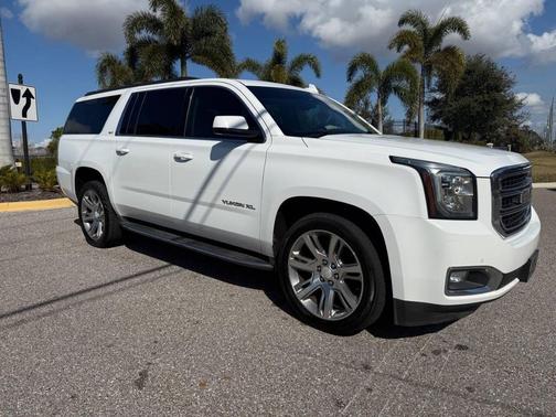 2016 GMC Yukon XL SLT