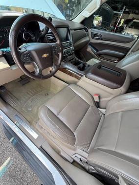 Summit White 2016 Chevrolet Suburban LT