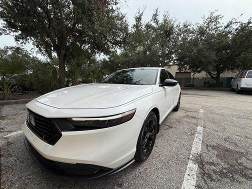 2025 Honda Accord Sport SE 1.5T