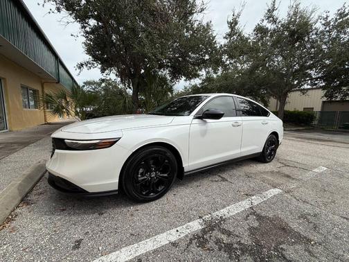 2025 Honda Accord Sport SE 1.5T