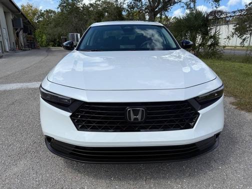 2025 Honda Accord Sport SE 1.5T