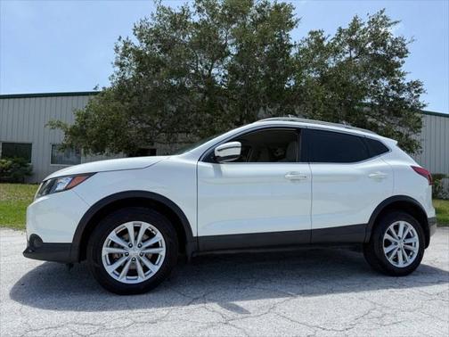 2018 Nissan Rogue Sport SV