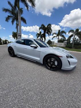 Ice Grey Metallic 2022 Porsche Taycan 4S