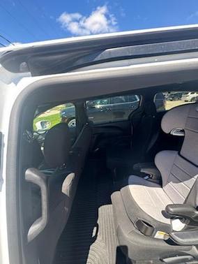 Bright White Clearcoat 2020 Chrysler Pacifica Touring