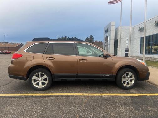 2013 Subaru Outback 2.5i Premium