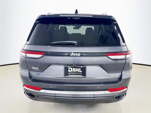 2022 Jeep Grand Cherokee 4xe Summit Reserve