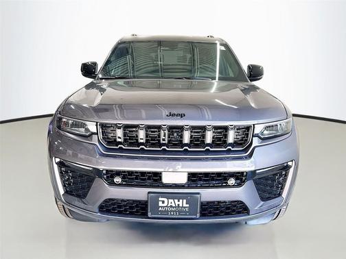 Baltic Gray Metallic Clearcoat 2026 Jeep Grand Cherokee L Limited