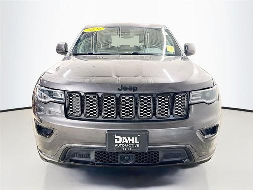 2021 Jeep Grand Cherokee Laredo