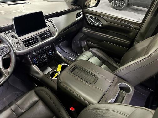 2023 Chevrolet Tahoe 4WD RST