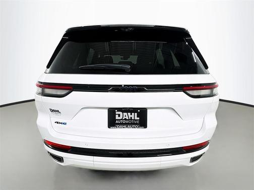 2024 Jeep Grand Cherokee 4xe Anniversary Edition