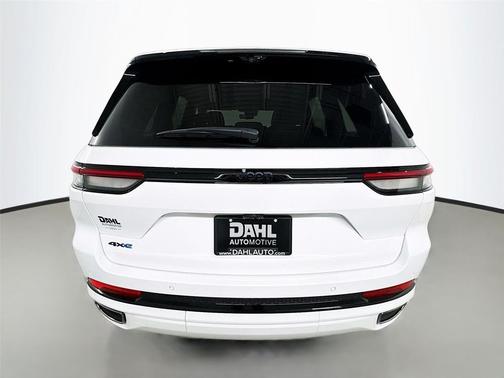 2024 Jeep Grand Cherokee 4xe Anniversary Edition