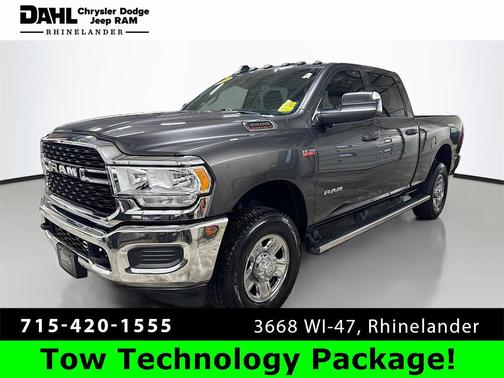 2022 RAM 2500 Tradesman Crew Cab 4x4 6'4' Box