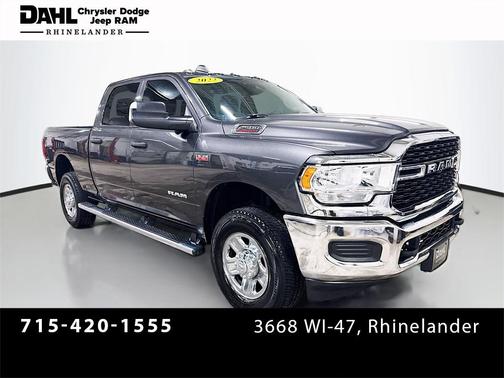 2022 RAM 2500 Tradesman Crew Cab 4x4 6'4' Box