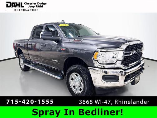 2022 RAM 2500 Tradesman Crew Cab 4x4 6'4' Box