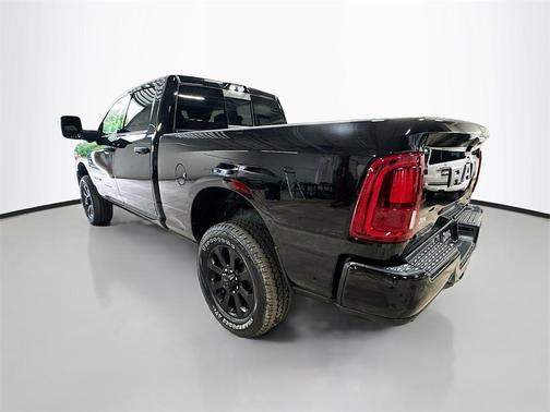 2025 RAM 2500 Big Horn Crew Cab 4x4 6'4' Box