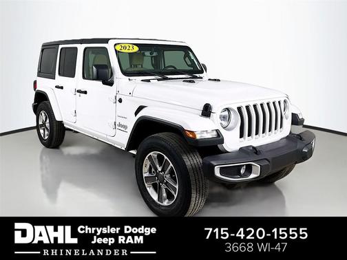 Bright White Clearcoat 2023 Jeep Wrangler 4-Door Sahara 4x4