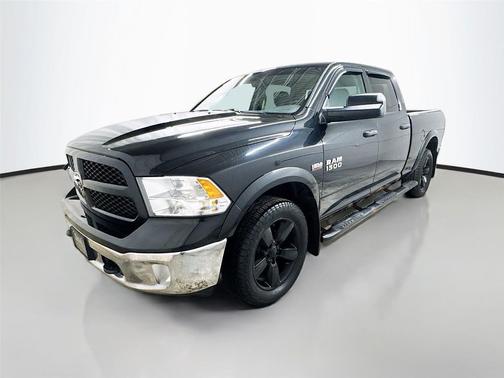 2018 RAM 1500 SLT