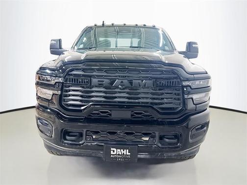2025 RAM 2500 Big Horn Crew Cab 4x4 6'4' Box